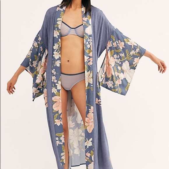 Trade for Mia only: Waterfall Maxi Duster, Blue - Picture 5 of 8